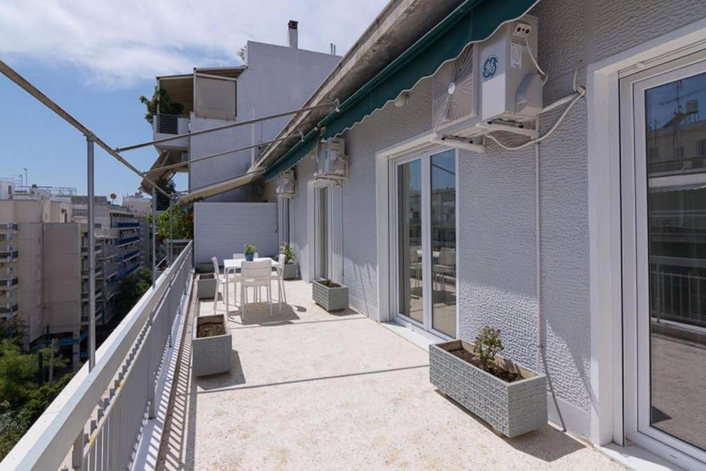 雅典Sunlit 2Br Oasis In Metaxourghio 3Min From Metro公寓 外观 照片